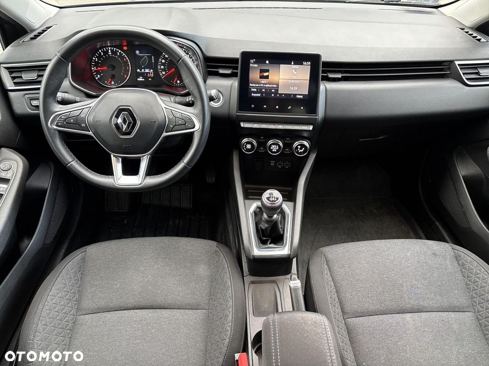 Renault Clio - 9