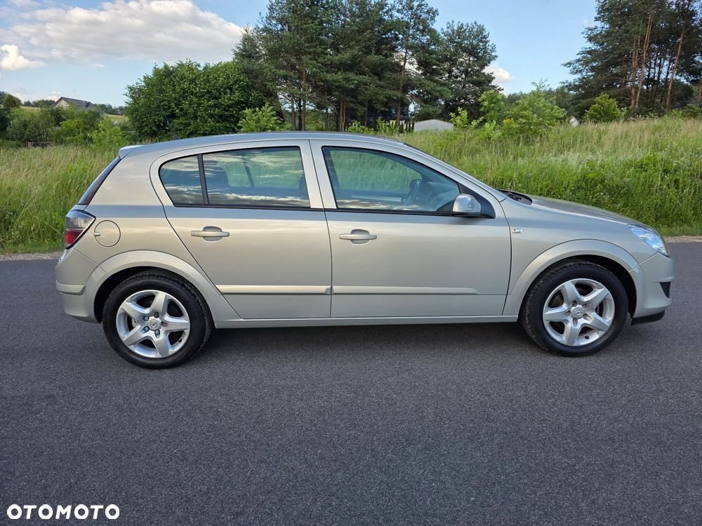 Opel Astra 1.4 Enjoy - 9