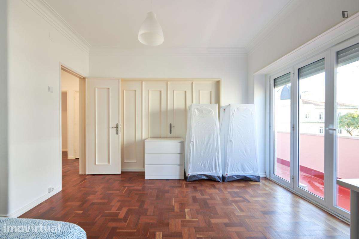 Quarto - localizado em Entrecampos Lisbon - Grande imagem: 5/30