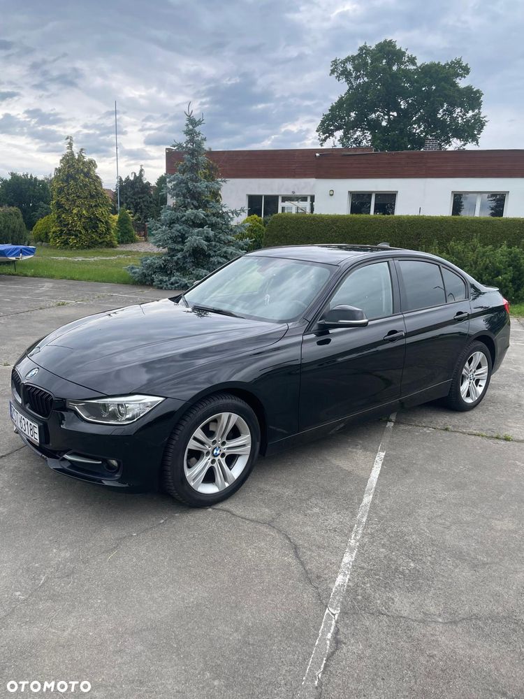 BMW Seria 3 318d DPF Edition Sport - 6
