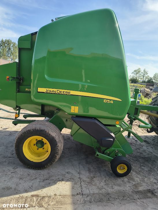 John Deere 854 - 2