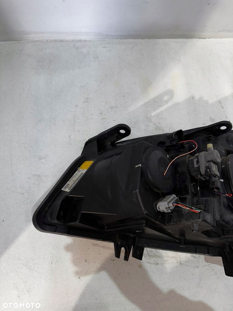 lampa prawa prawy przód 26010jd90b nissan qashqai j10 +2 09r - 11