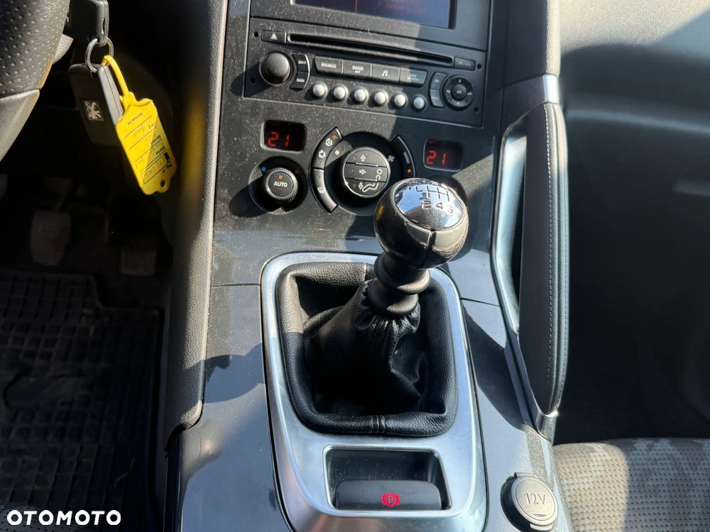 Peugeot 3008 155 THP Active - 16