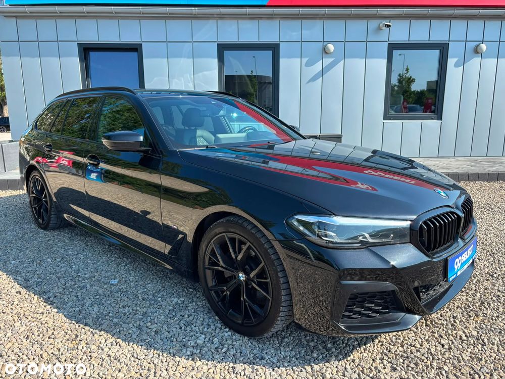 BMW Seria 5 520d xDrive mHEV M Sport sport - 7