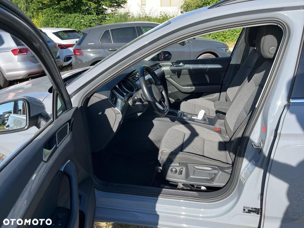 Volkswagen Passat Variant - 6