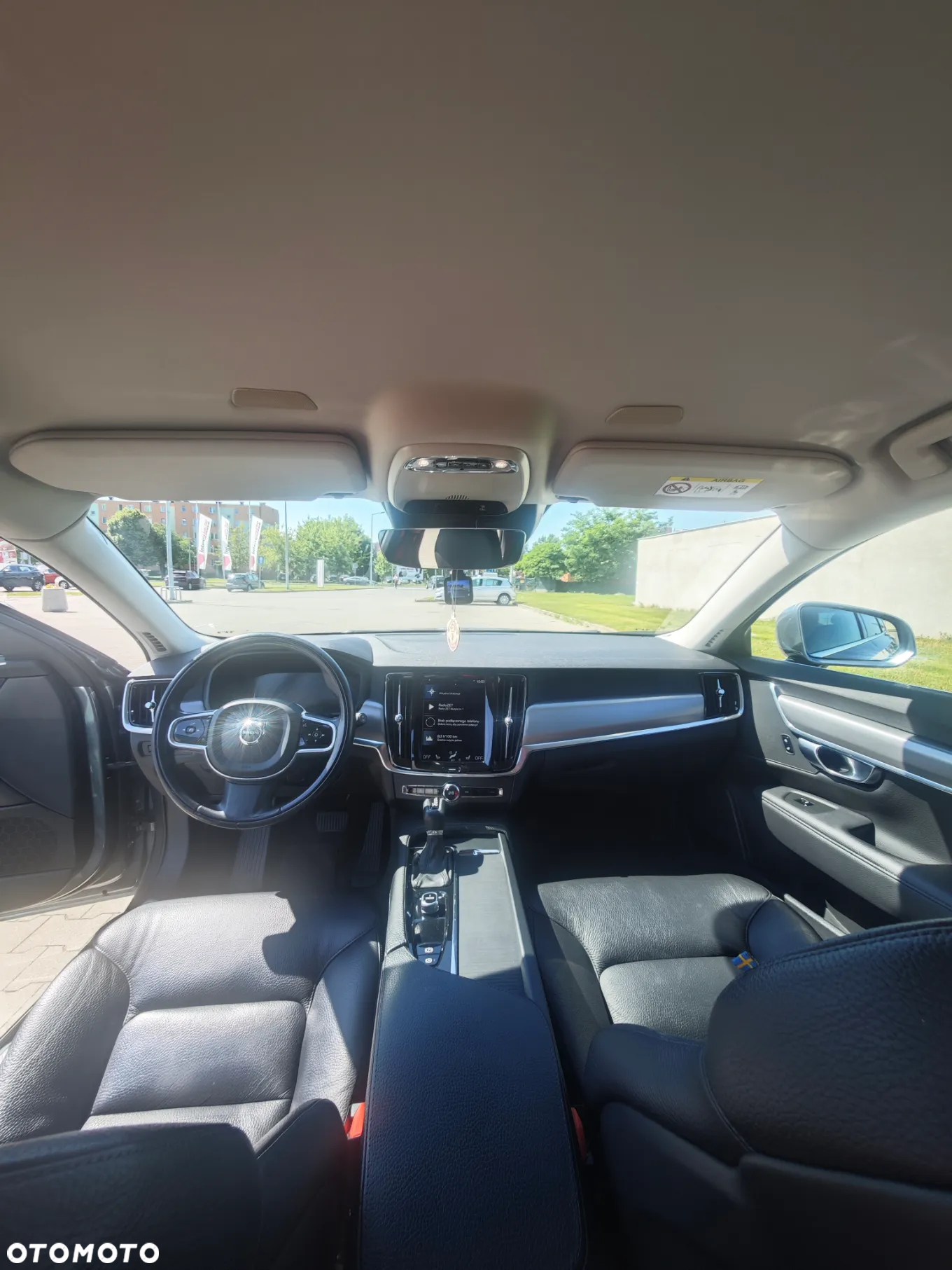 Volvo V90 D4 Momentum - 23
