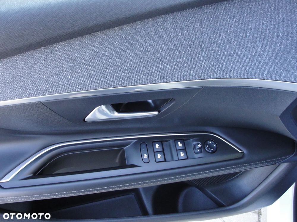Peugeot 3008 BlueHDi 130 Stop & Start Allure - 21