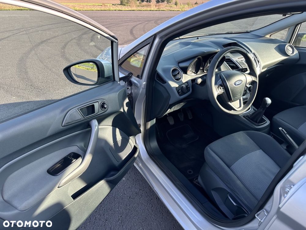 Ford Fiesta - 7