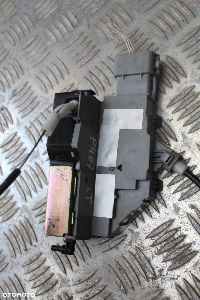 ZAMEK DRZWI LEWY TYŁ 6 PIN PEUGEOT 407 - 6