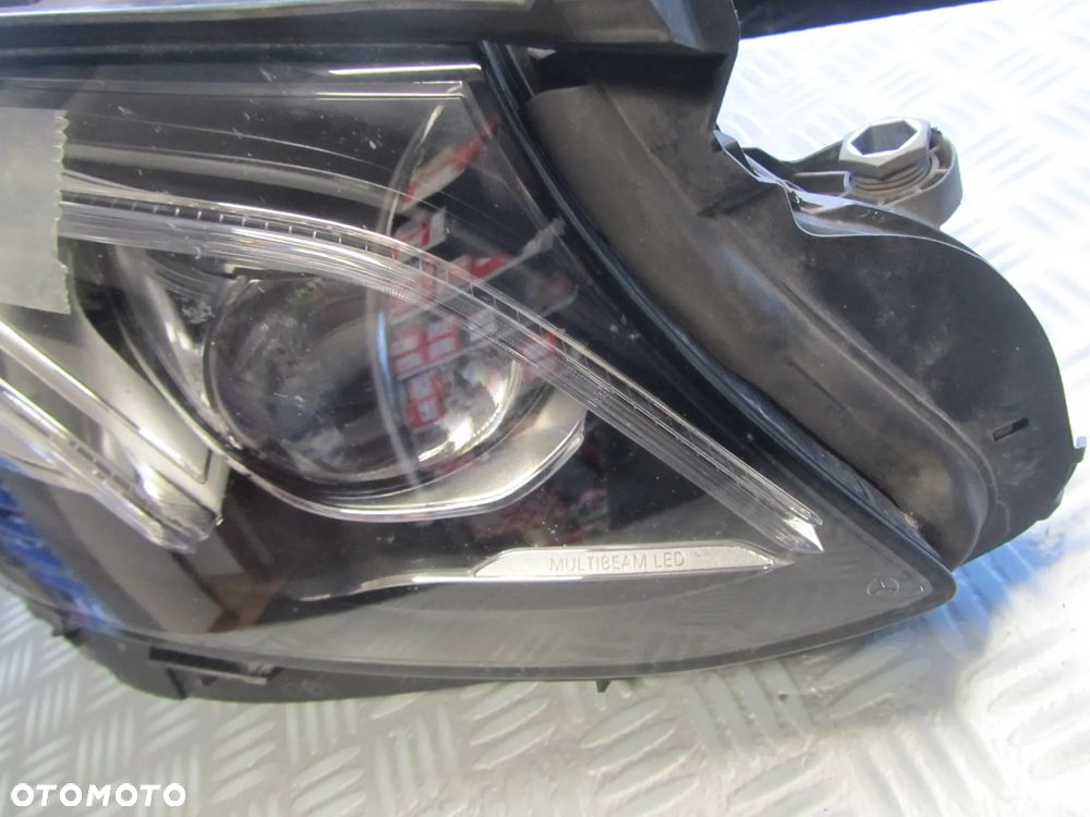 lampa 2139067606 - 2