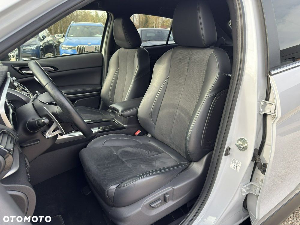 Mitsubishi Eclipse Cross - 14