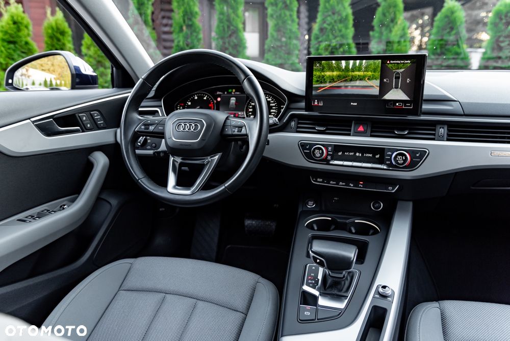 Audi A4 Avant 40 TDI quattro S tronic - 26