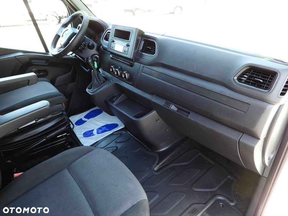 Renault MASTER PLANDEKA 10 PALET WEBASTO TEMPOMAT LEDY PNEUMATYKA KLIMATYZACJA  165KM - 35