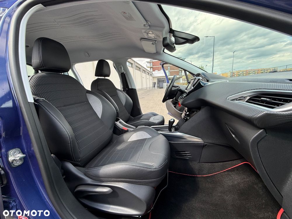 Peugeot 2008 120 VTI Automatik Allure - 19