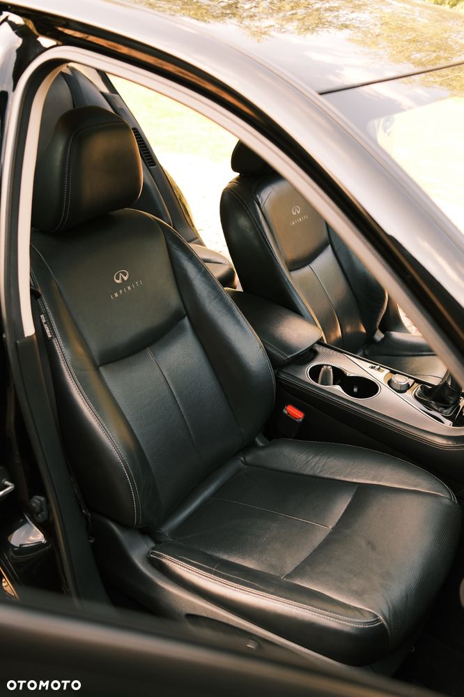 Infiniti Q50 - 22