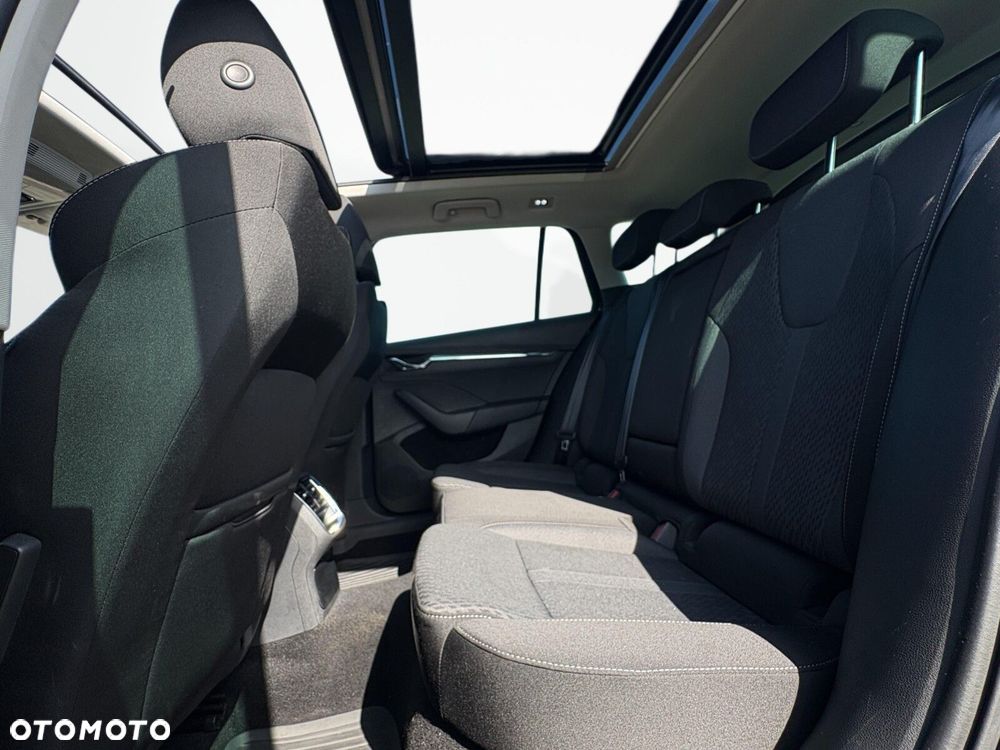 Skoda Octavia 2.0 TDI SCR Style DSG - 20