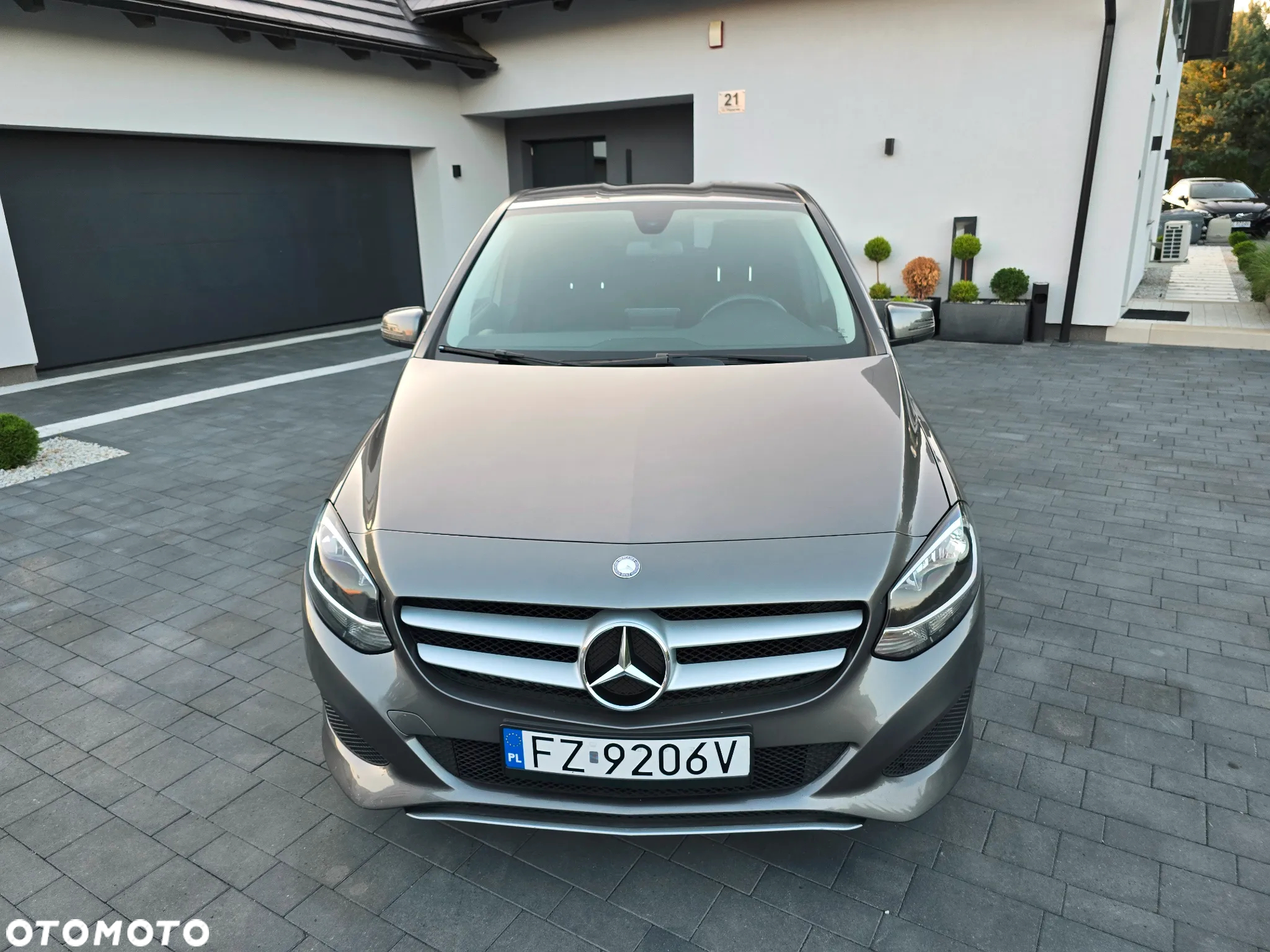 Mercedes-Benz Klasa B 250 7G-DCT Edition - 5