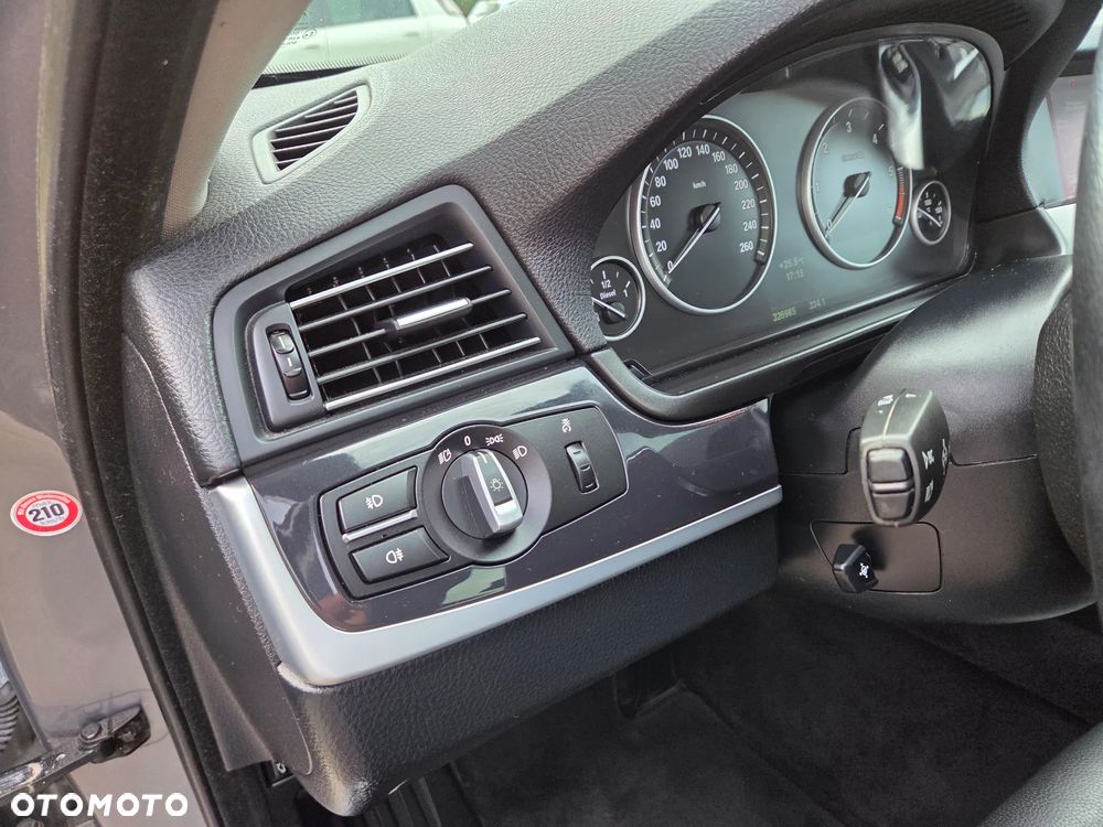 BMW Seria 5 - 27
