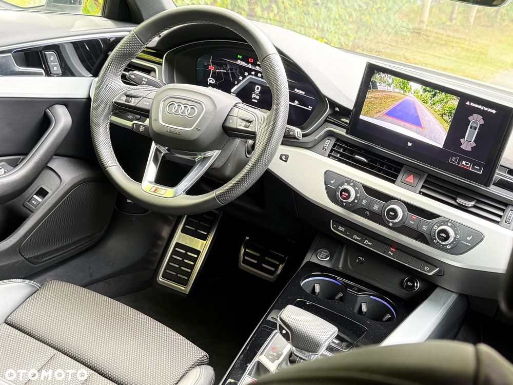 Audi A4 Avant 40 TFSI S tronic S line - 36