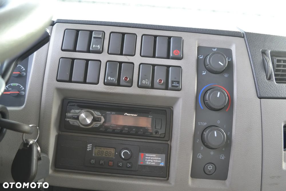 Volvo FL240 Winda !Grzany Kontener Izoterma FL12 FL - 10