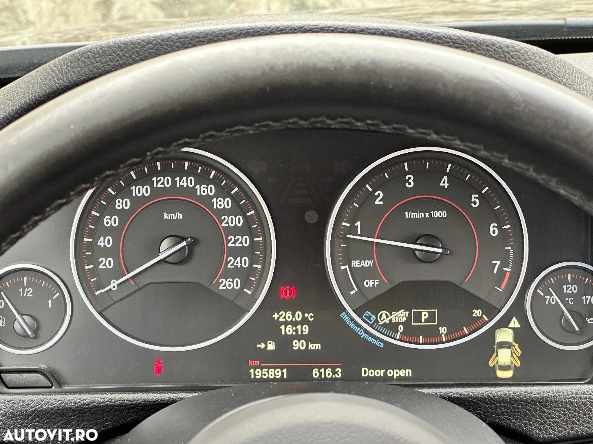 BMW Seria 3 320i Aut. Sport Line - 12