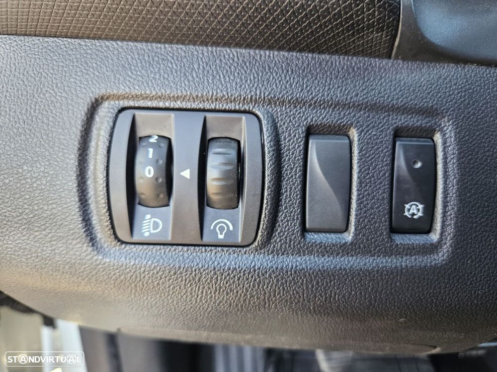 Renault Clio 1.5 dCi Limited - 40