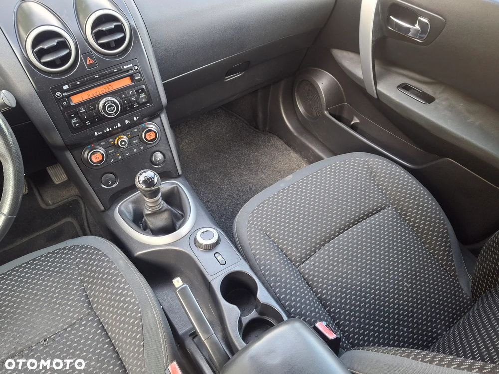 Nissan Qashqai 2.0 dCi 4 x 4 DPF acenta - 33