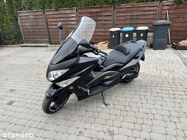 Yamaha Tmax - 8