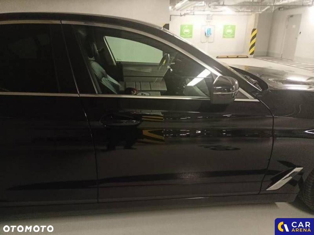 BMW Seria 5 530i xDrive - 19