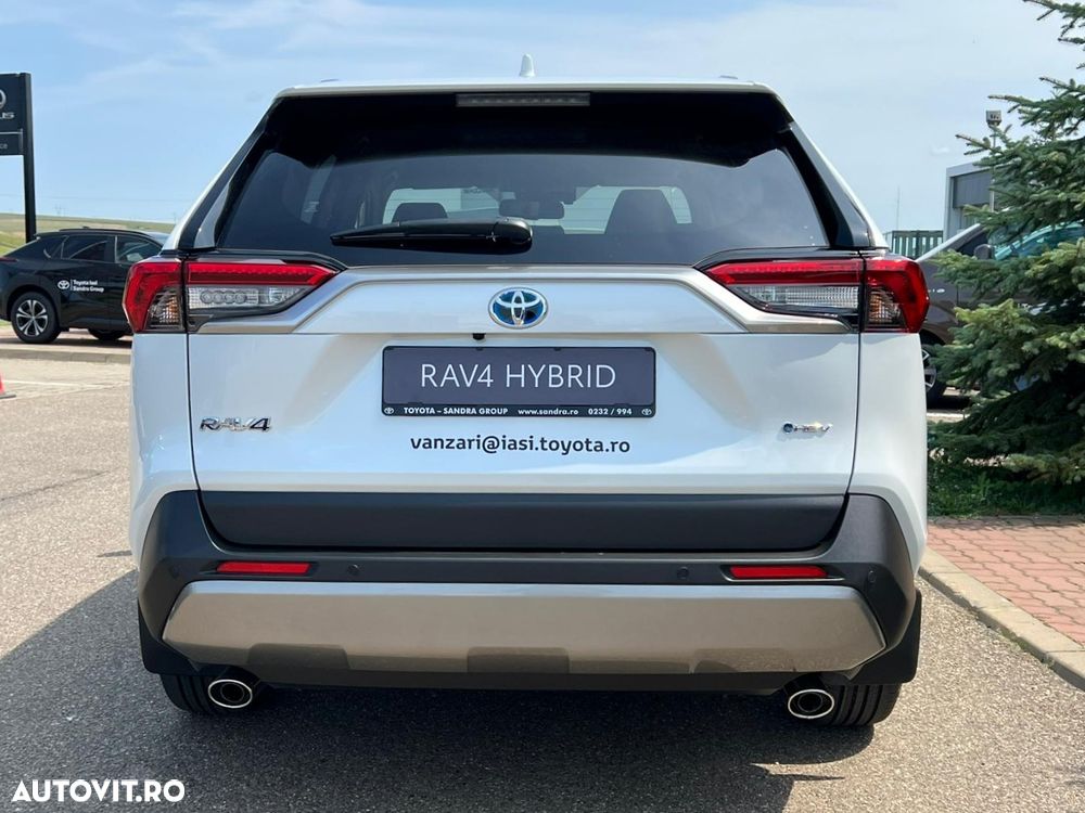 Toyota RAV4 2.5 Hybrid VVT-iE 4x4 Luxury - 4