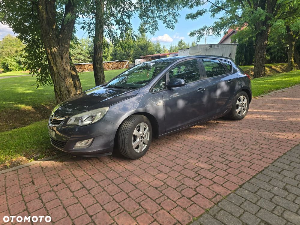 Opel Astra - 6