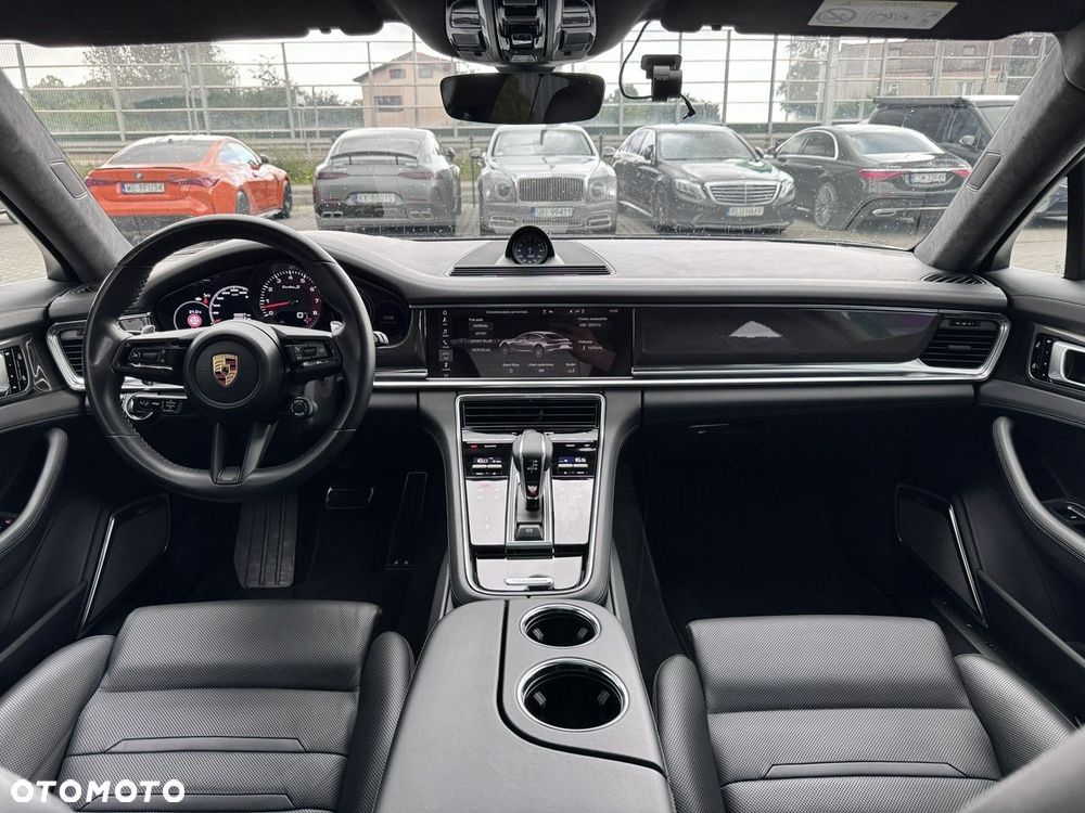 Porsche Panamera Turbo S - 15