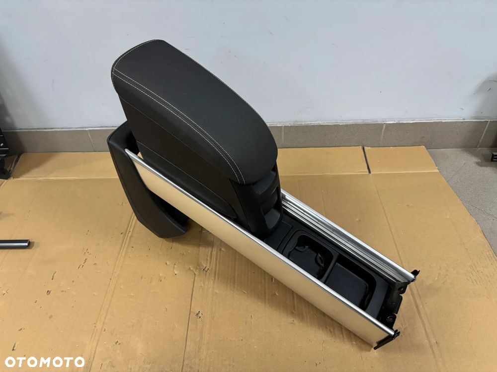 OPEL MERIVA B II LIFT TUNEL ŚRODKOWY 13411105 EUROPA - 1