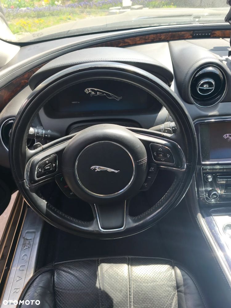 Jaguar XJ 5.0 V8 Portfolio - 2