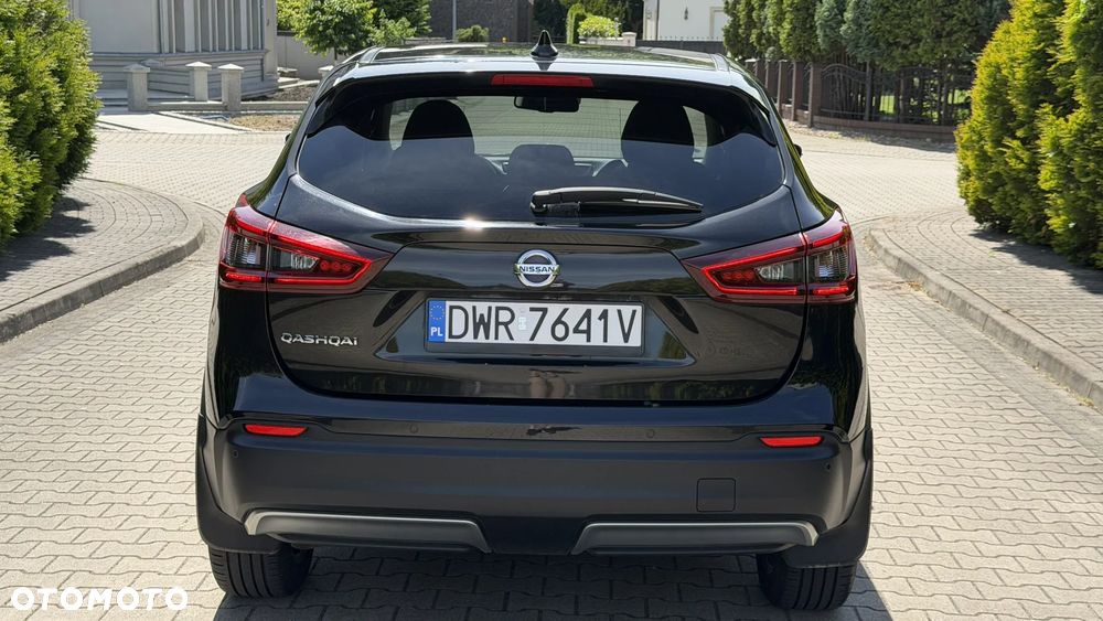 Nissan Qashqai 1.3 DIG-T N-Connecta DCT - 14