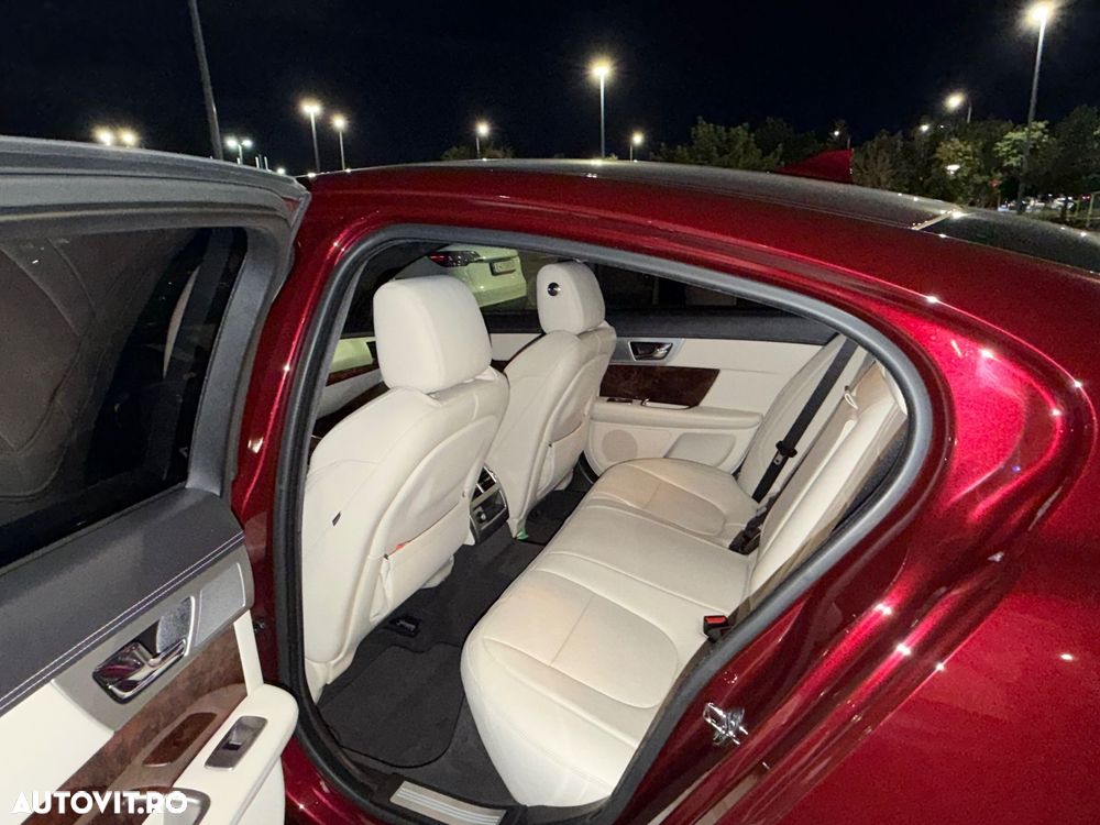 Jaguar XF 3.0 AWD Premium Luxury - 7