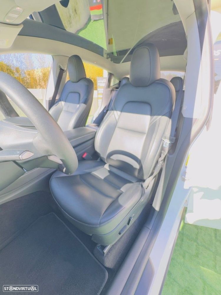 Tesla Model Y Tração Traseira - 11