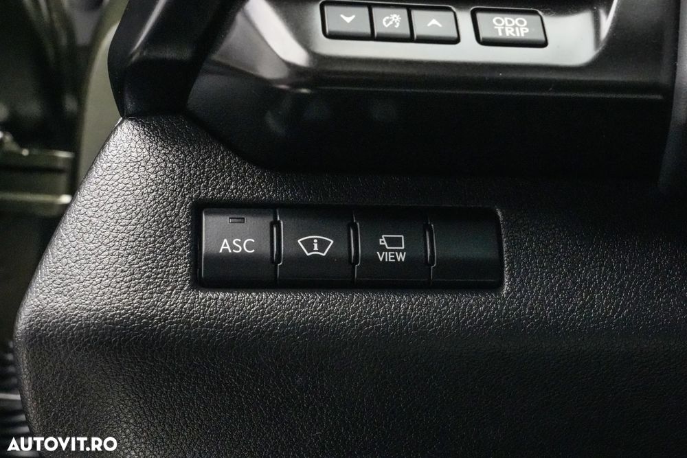 Lexus UX 300e Luxury - 27