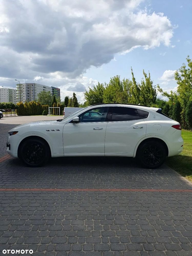 Maserati Levante - 17