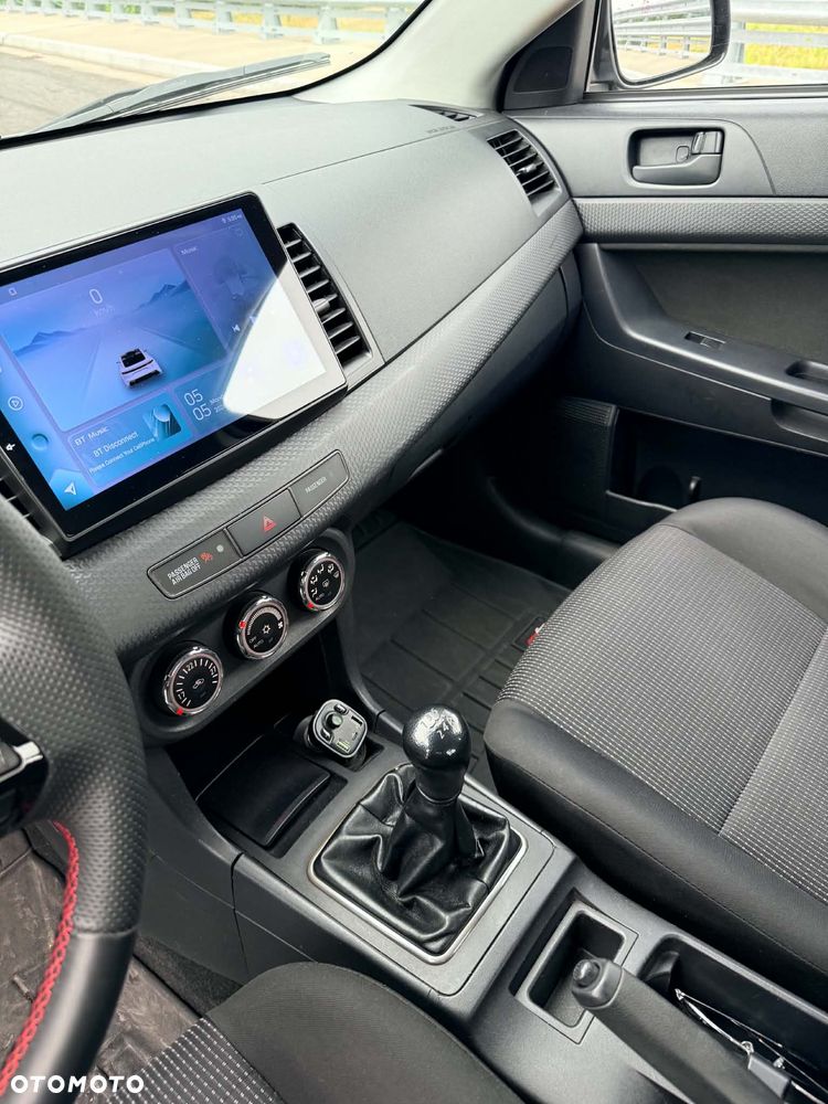 Mitsubishi Lancer - 26