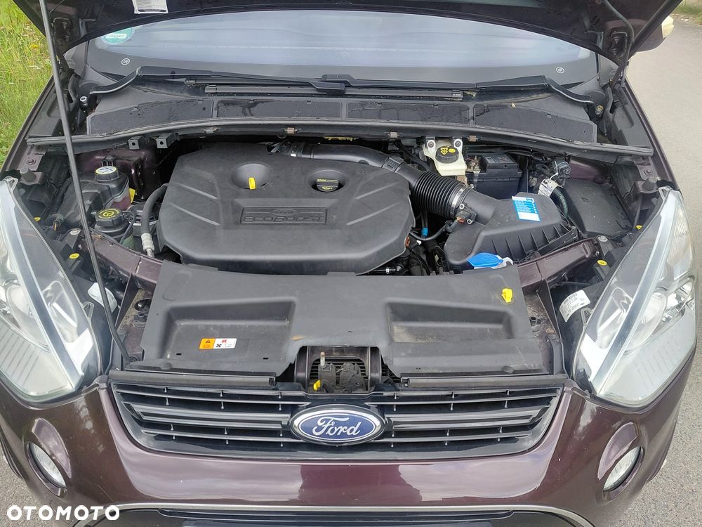 Ford S-Max - 13