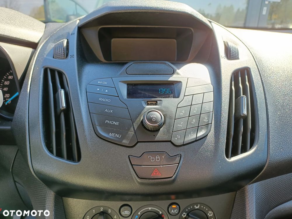 Ford Transit Connect - 21