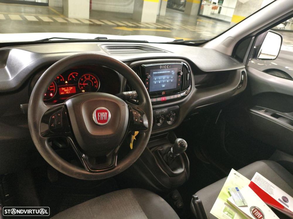 Fiat DOBLO CARGO 1.6 MJ SX 3L - 7