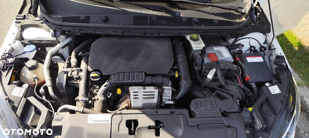 Peugeot 308 1.2 PureTech Allure S&S - 12
