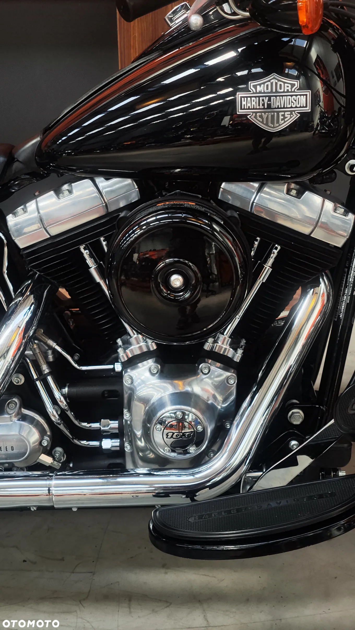 Harley-Davidson Softail Slim - 18