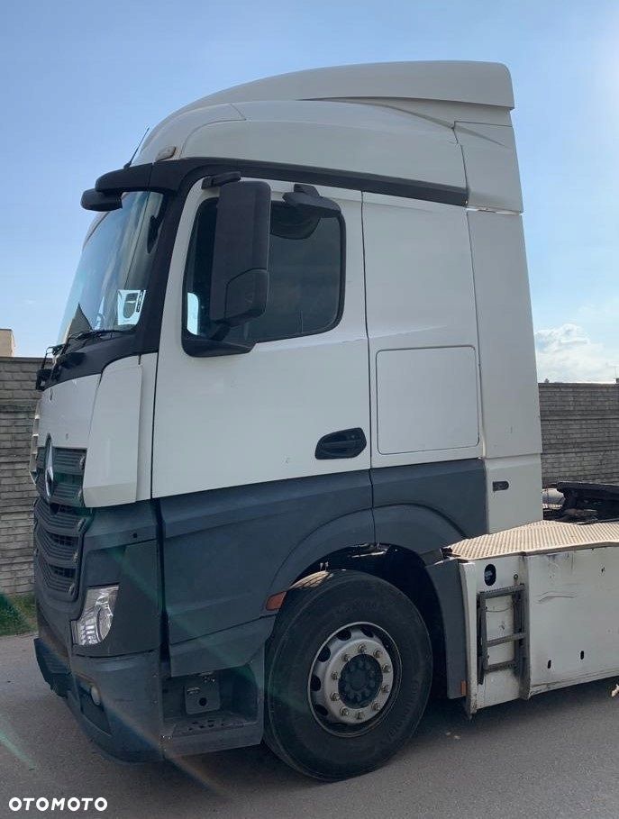 KOMPLETNA KABINA MERCEDES ACTROS MP5 EURO 6 STREAM SPACE - 3