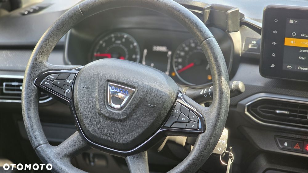 Dacia Sandero - 8