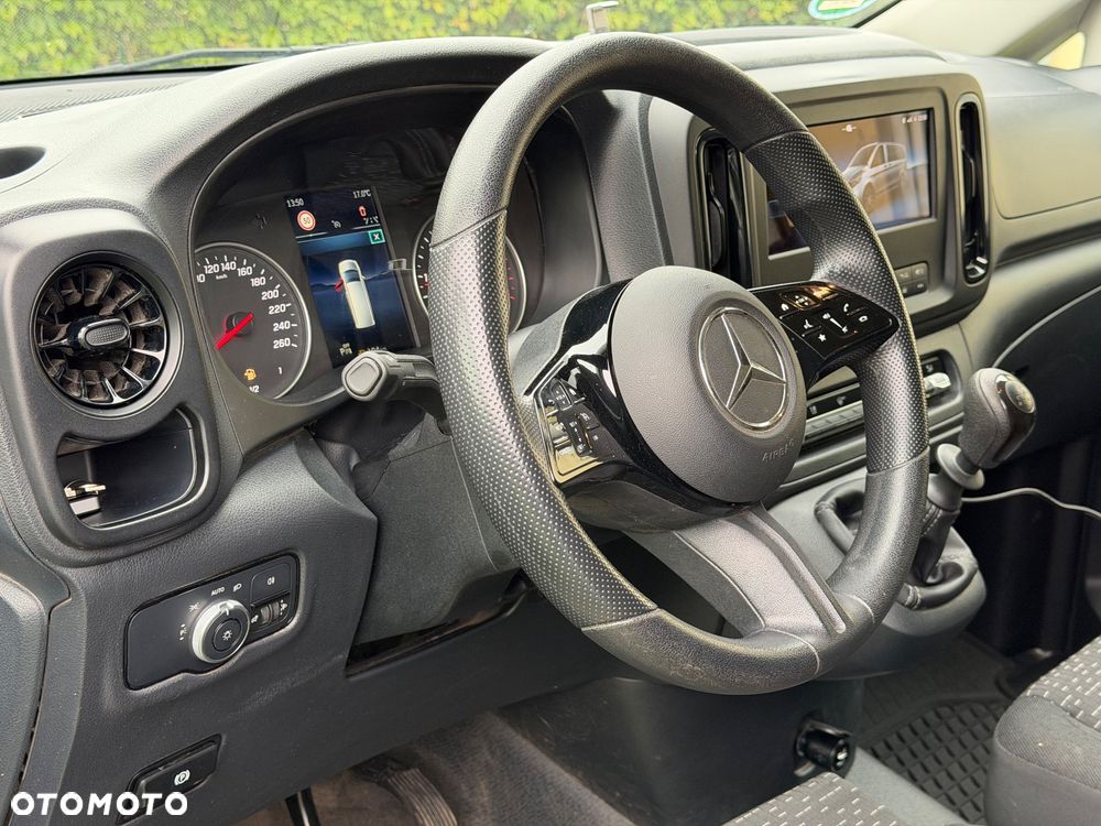 Mercedes-Benz Vito - 26