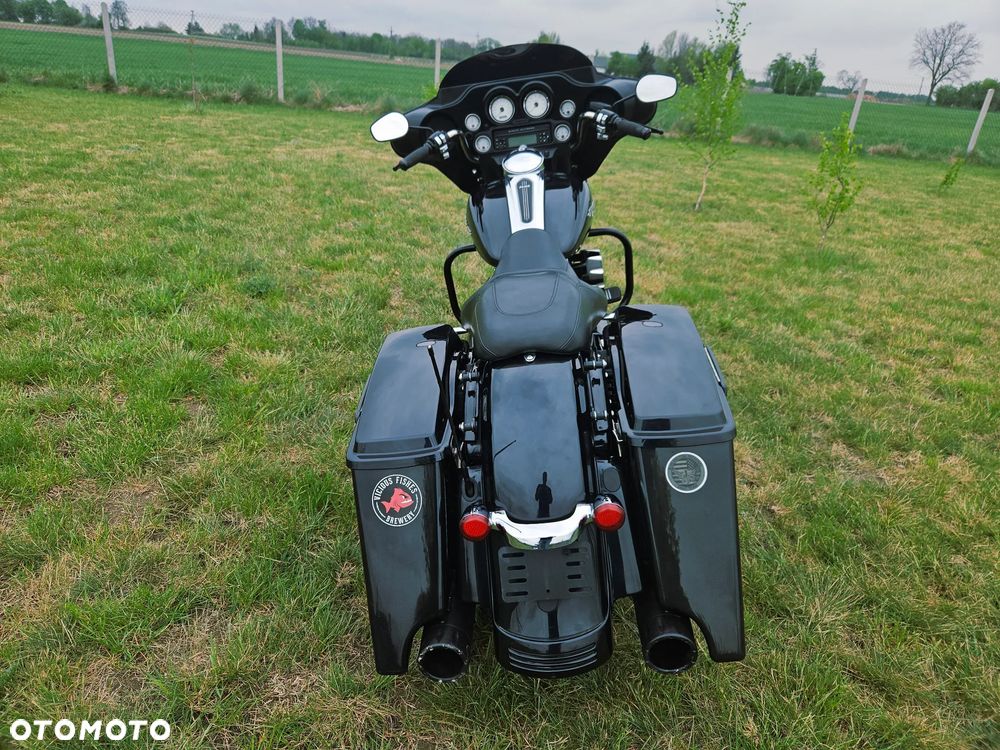 Harley-Davidson Touring Street Glide - 8