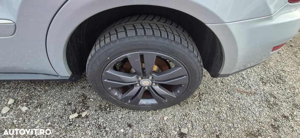 Mercedes-Benz ML - 12